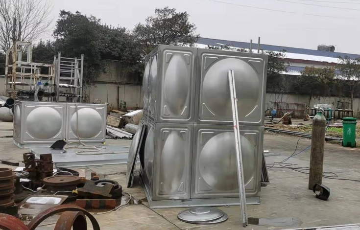 潼南不锈钢保温水箱的构成和保温层的材质